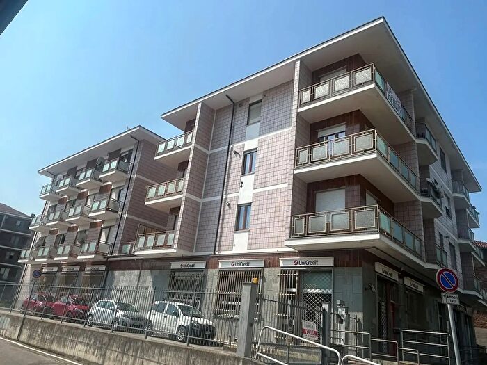 Appartamento quadrilocale in vendita in Via Roma, Airasca