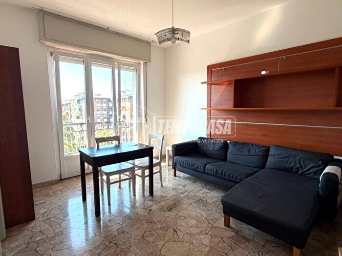 Appartamento bilocale in affitto in Via Feltre, Udine, Milano