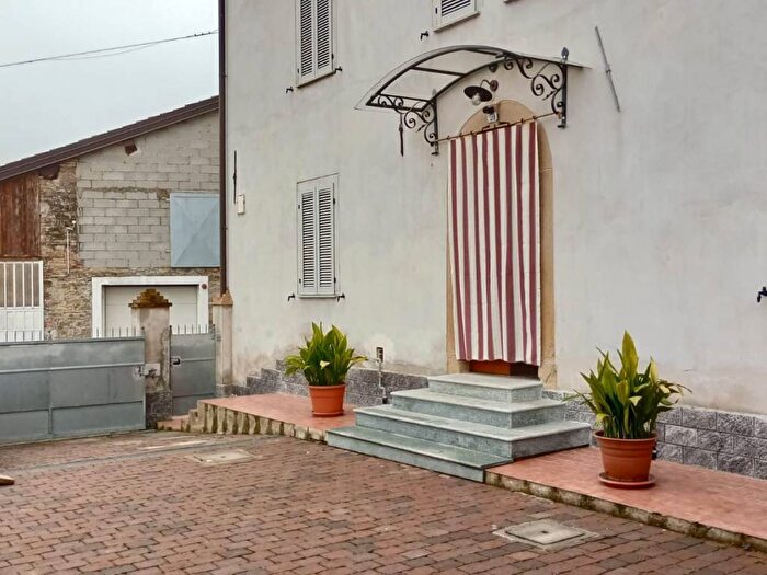 Casa con 5 locali in affitto in Vigolzone