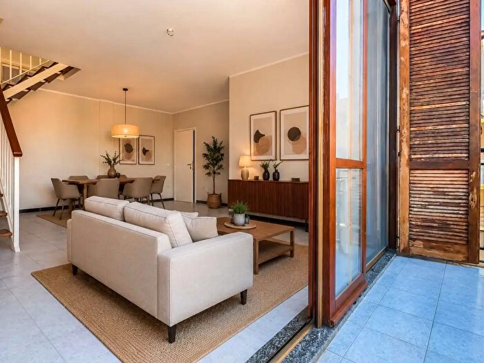 Appartamento trilocale in vendita in Via Turbigo, Cagliari