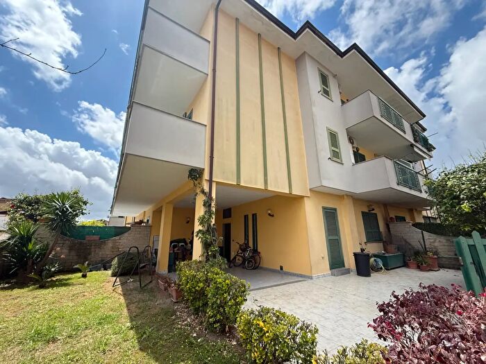 Casa con 5 locali in vendita in Corso Italia, Villaricca