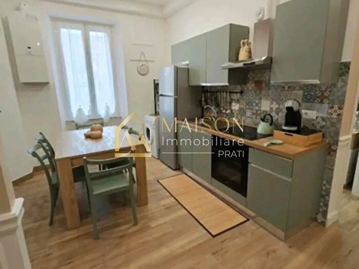 Appartamento quadrilocale in vendita in Via Francesco Caracciolo, Roma