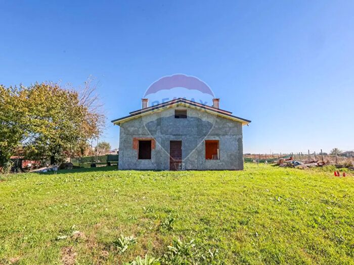 Casa quadrilocale in vendita in Via Villanova, Asigliano Veneto
