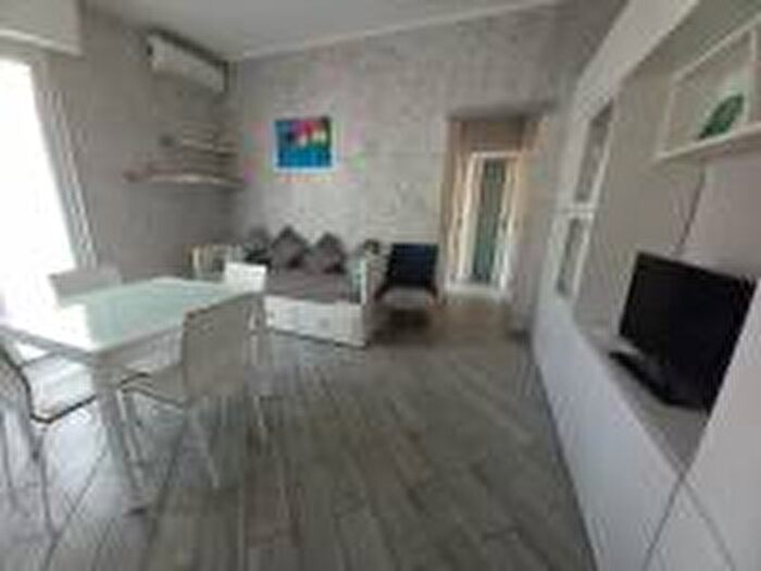 Appartamento trilocale in affitto in Via della Pineta, Santa Maria del Campo San Massimo, Rapallo