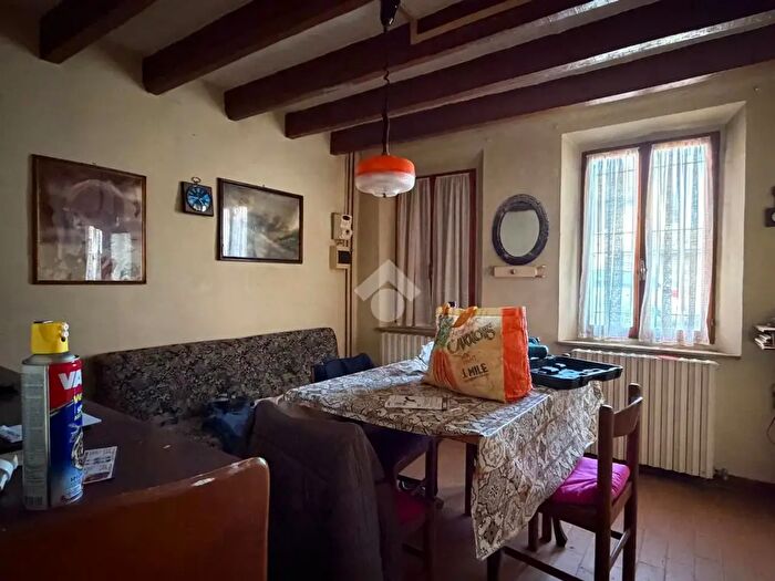 Casa con 5 locali in vendita in Via Maggio, Bibbiano