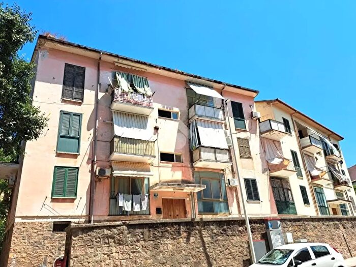 Appartamento trilocale in vendita in Via Giuseppe Castiglia, Sassari