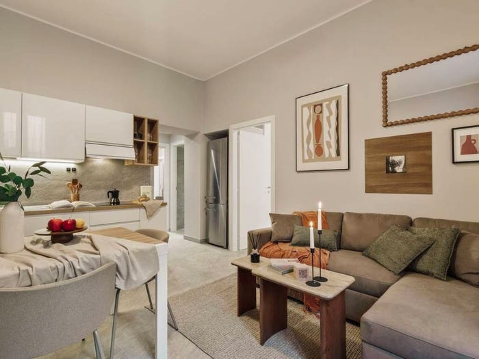 Appartamento trilocale in affitto in Via Luigi Porro Lambertenghi, Isola, Milano