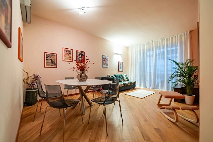 Appartamento monolocale in affitto in Via Luigi Canonica, Milano