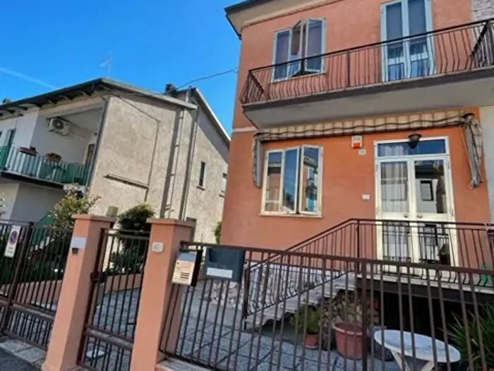 Casa quadrilocale in vendita in Via della Lega Lombarda, Ferrara