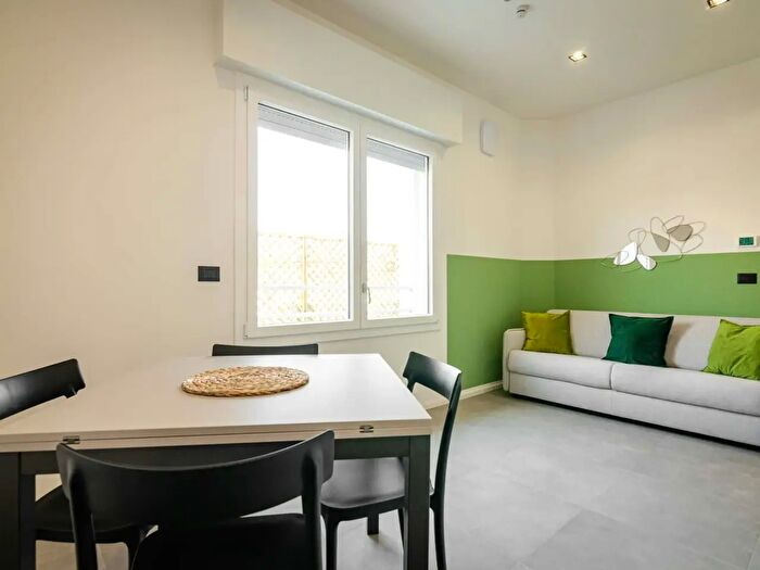 Appartamento monolocale in affitto in Via Emilia Ponente, Bologna