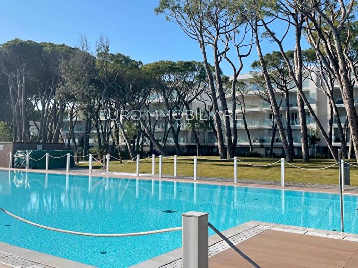 Appartamento quadrilocale in affitto in Pineta, Jesolo