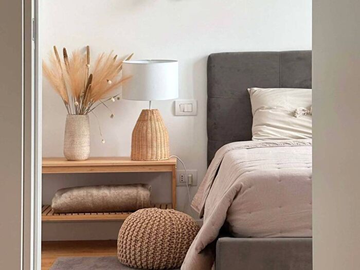 Appartamento bilocale in affitto in Piazzale Gabriele Rosa, Corvetto, Milano