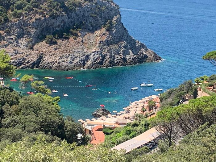 Appartamento trilocale in affitto in Località Calapiccola, Porto Santo Stefano, Monte Argentario