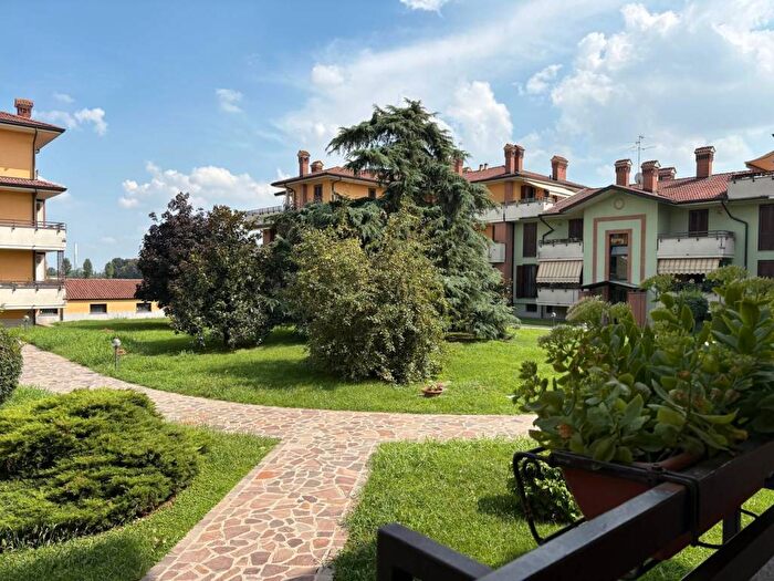 Appartamento bilocale in affitto in Via Giovanni Falcone, Sordio