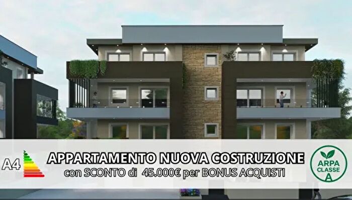 Appartamento quadrilocale in vendita in Via Fiamenga, Foligno