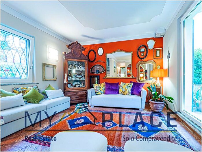 Casa quadrilocale in vendita in Malgrate