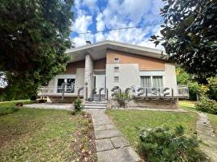 Casa con 9 locali in vendita in Via Cavin di Sala, Santa Maria Di Sala