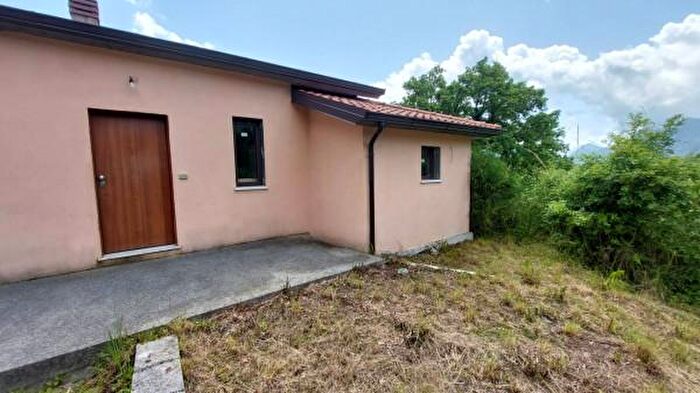 Appartamento bilocale in vendita in Torbido, Nemoli