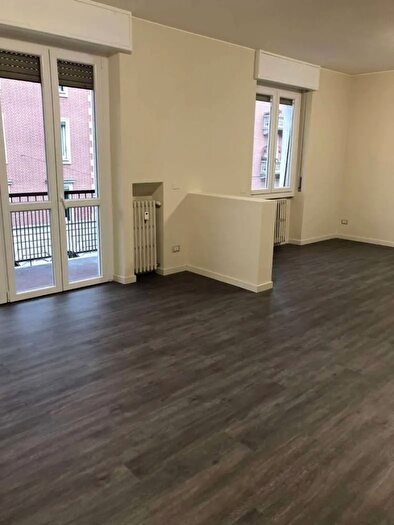 Appartamento trilocale in affitto in Via Paolo Giovio Milano, Milano