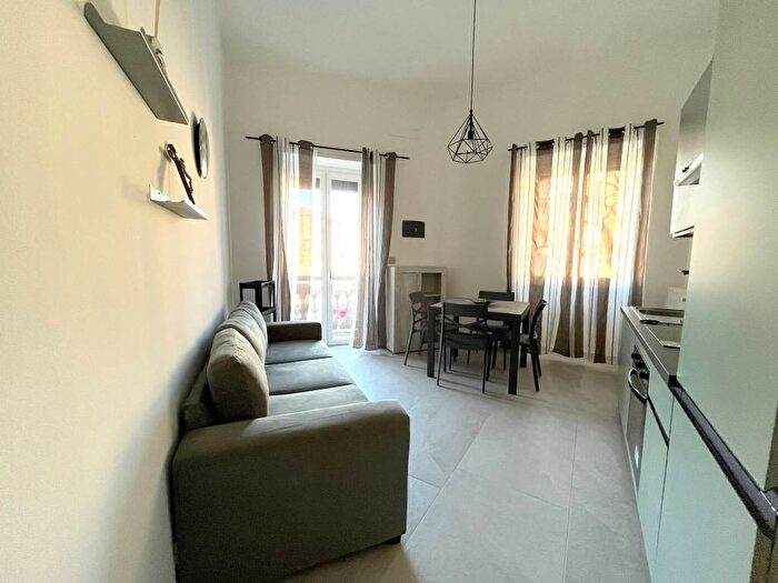 Appartamento bilocale in affitto in Corso Peschiera, San Paolo, Torino