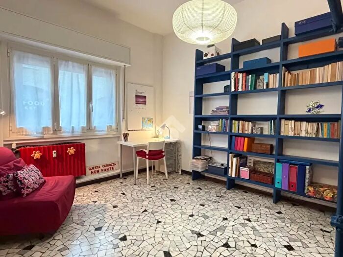 Appartamento bilocale in vendita in Via Giovanni Battista Niccolini, Milano