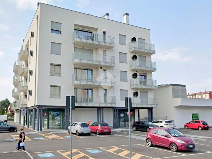 Appartamento bilocale in affitto in Via San Carlo Borromeo, San Carlo San Paolo, Rho