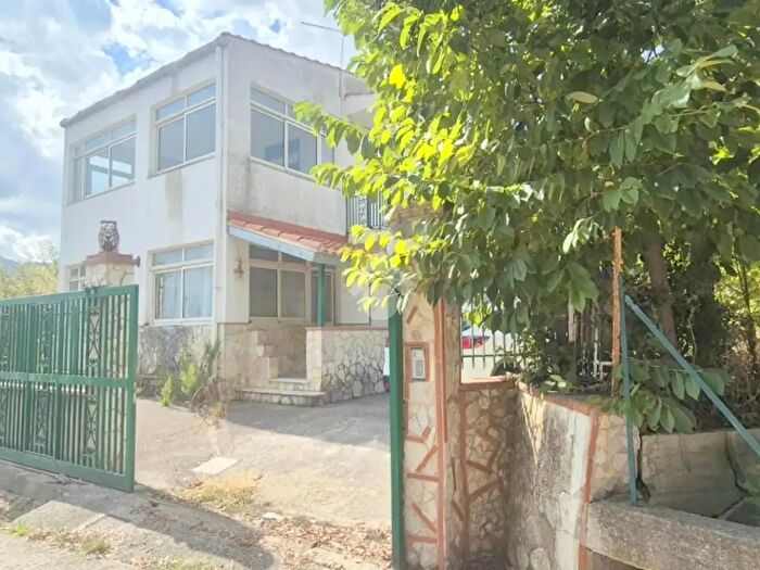 Casa con 10 locali in vendita in Via Cozzo del Pigno, Monreale