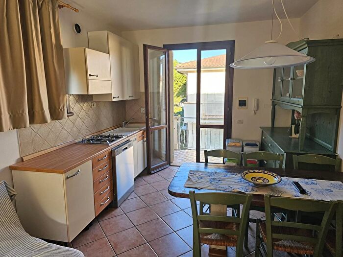 Appartamento trilocale in vendita in Lombardia, Rosignano Marittimo