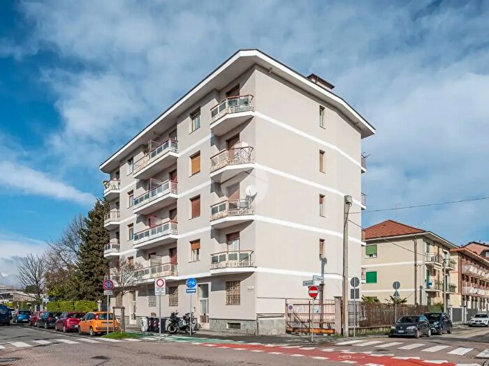 Appartamento bilocale in vendita in Via Don Caustico, Grugliasco