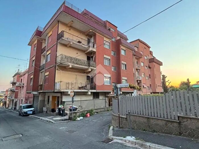 Appartamento trilocale in vendita in Via Palmiro Togliatti, Genzano Di Roma