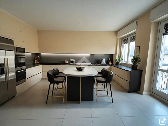 Appartamento bilocale in vendita in Via Roma, Sarnico