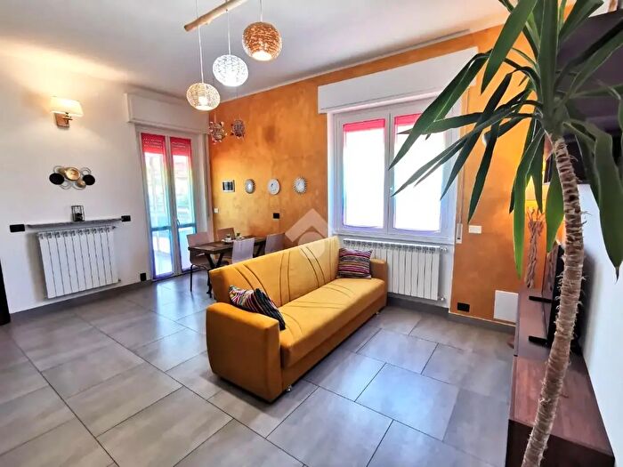 Casa bilocale in affitto in Via Nazario Sauro, Lonate Pozzolo