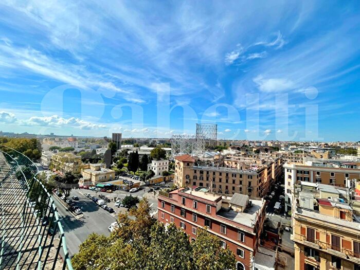 Appartamento bilocale in affitto in Via Ostiense, Roma