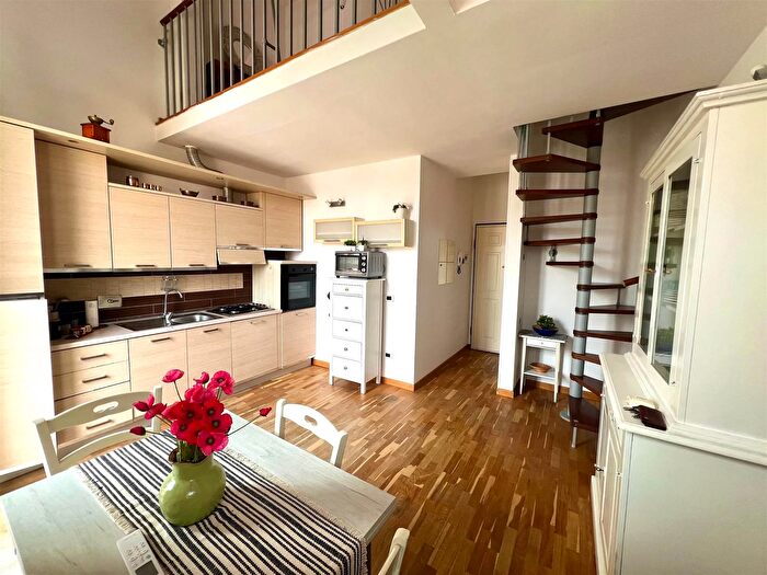 Appartamento trilocale in vendita in Firenze, Firenze