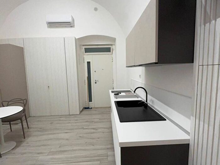 Appartamento monolocale in affitto in Modugno