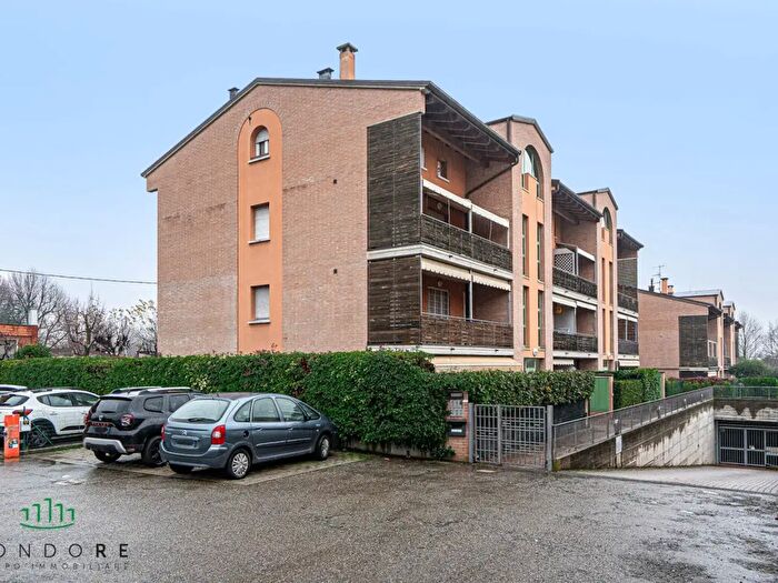 Appartamento con 5 locali in vendita in Via Porrettana, Sasso Marconi