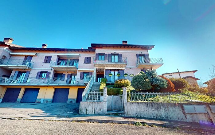 Appartamento trilocale in vendita in Pavullo Nel Frignano