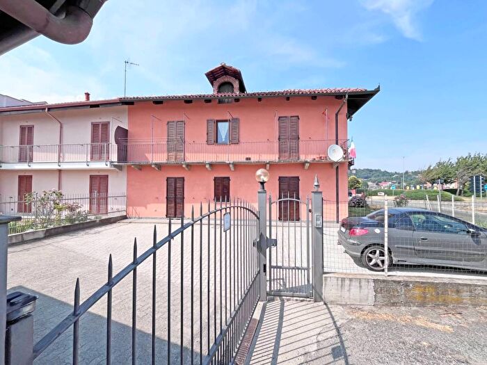 Appartamento trilocale in affitto in Strada San Secondo, Abbadia Alpina, Pinerolo