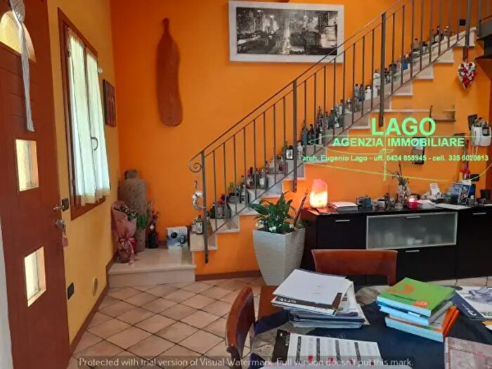 Casa trilocale in vendita in Bassano Del Grappa