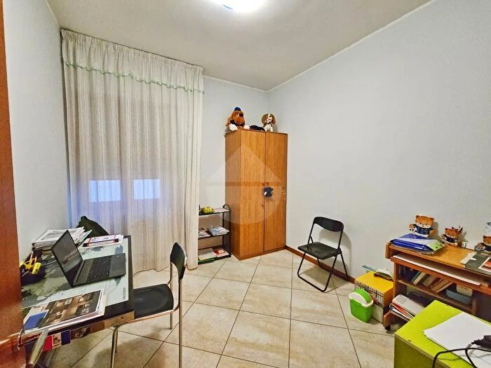 Appartamento quadrilocale in vendita in PalodelColle, Palo Del Colle