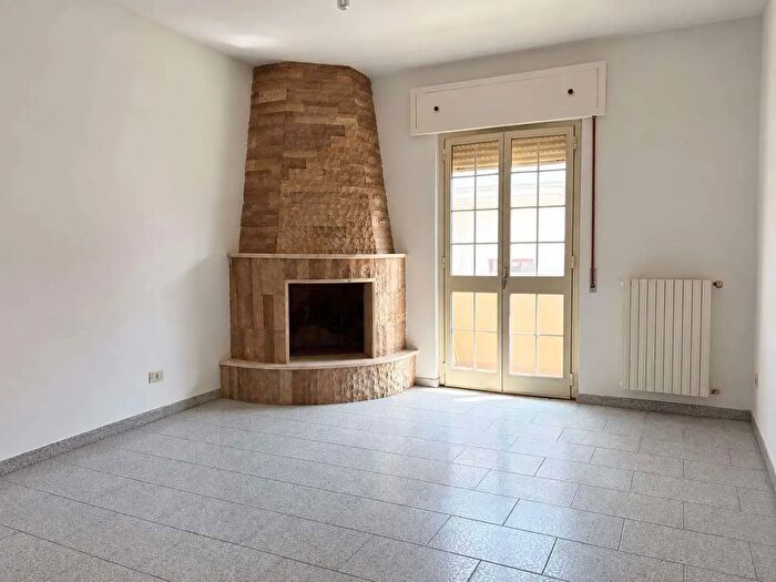 Appartamento trilocale in vendita in Via Ettore Cimarosa, Francavilla Fontana