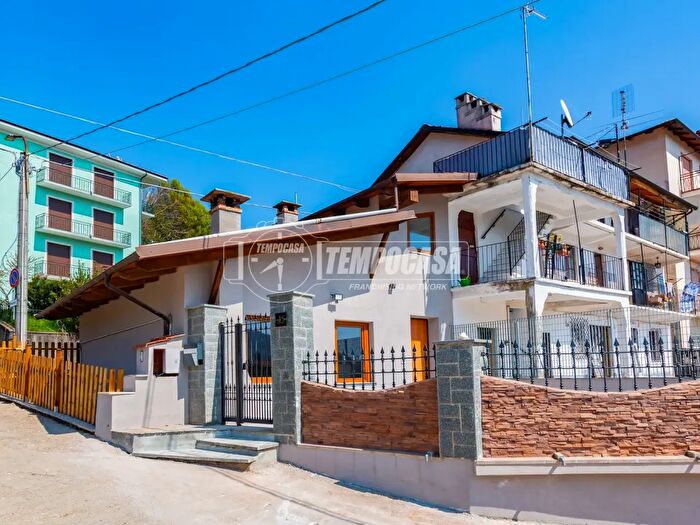 Casa quadrilocale in vendita in Via Freinetto, Coazze