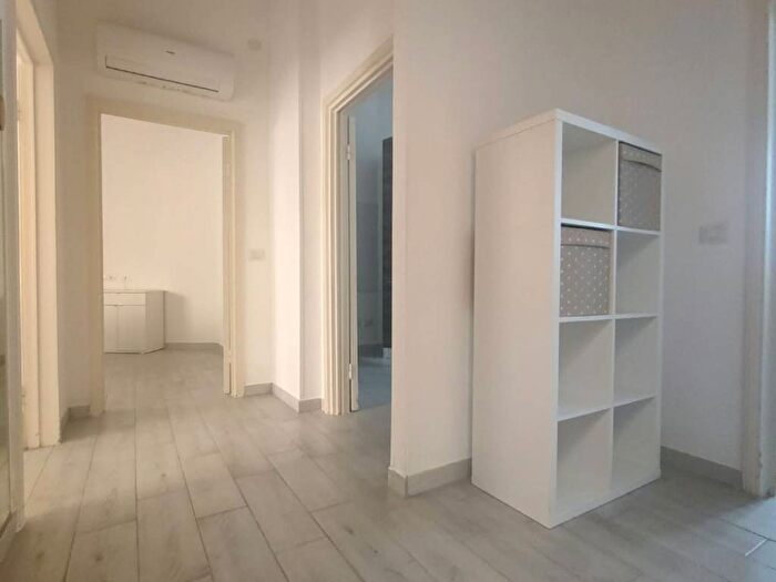 Appartamento trilocale in affitto in Borgo Regale, Centro Storico, Parma