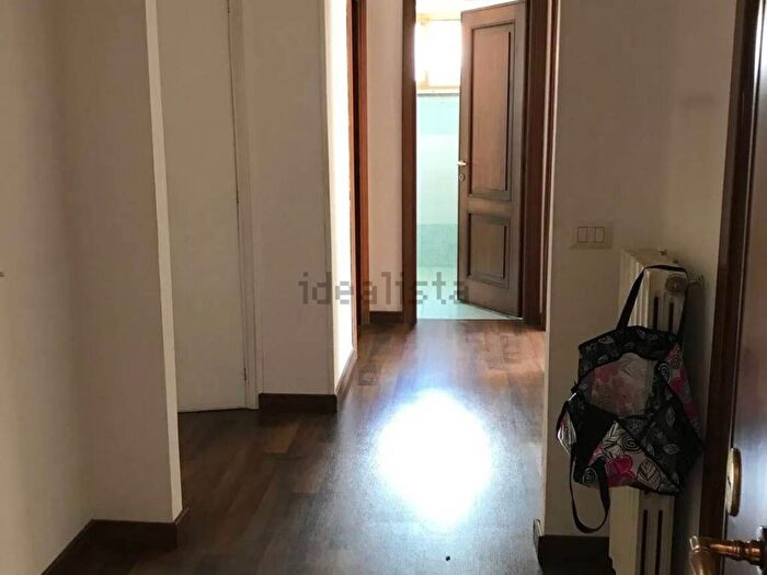 Appartamento trilocale in affitto in Via Mattei, Centro, Latina