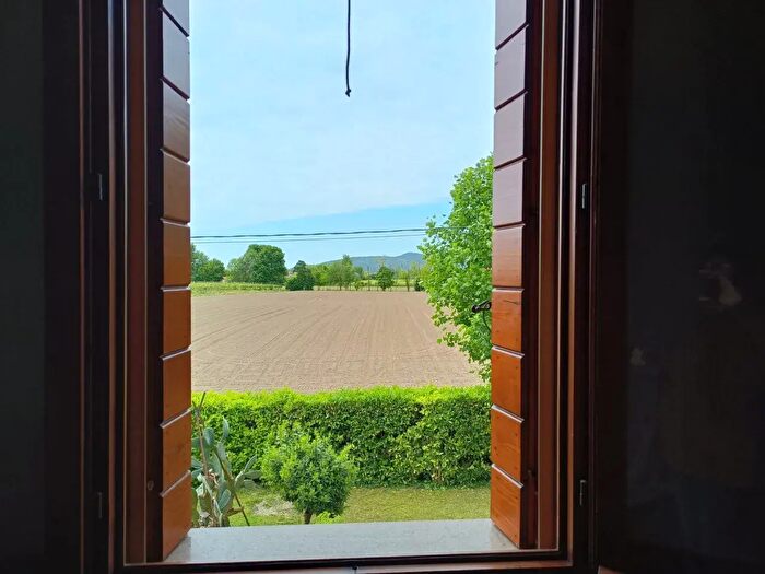 Casa trilocale in vendita in Via Levante, Abano Terme