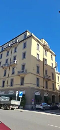 Appartamento trilocale in vendita in Via Luigi Manfredini, Milano