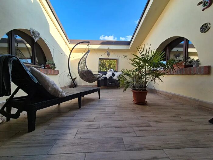 Casa quadrilocale in vendita in Via Vittorio Veneto, Castelverde
