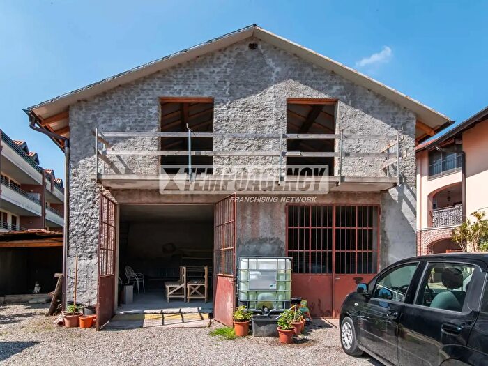 Appartamento trilocale in vendita in Gerenzano