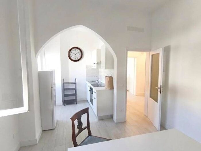 Appartamento con 5 locali in affitto in Libertà Savonarola, Firenze