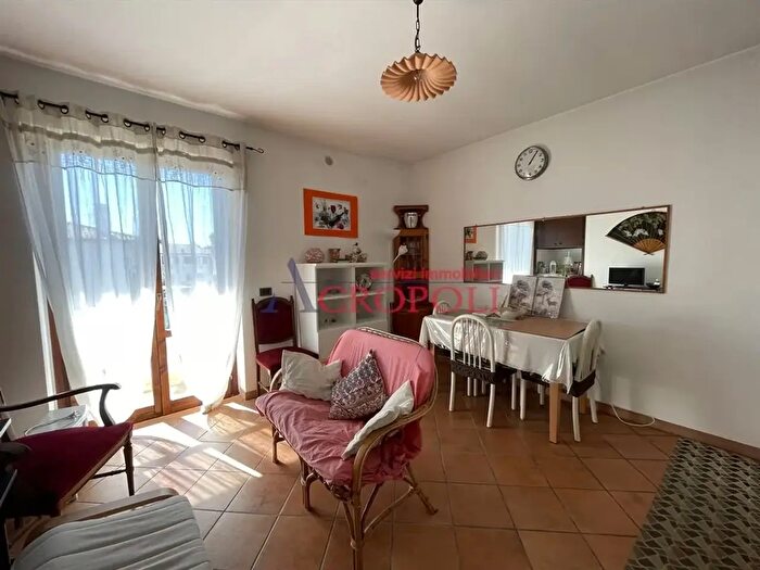 Appartamento bilocale in vendita in Largo Santo Stefano, Anguillara Sabazia